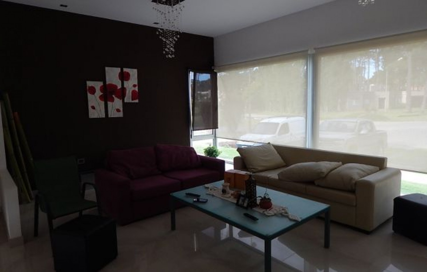 CASA AVENIDA DE LAS TRES CARABELAS Y DE LA DERIVA. CASA EN VENTA. 10 AMB., 4 DORM., 4 BANOS