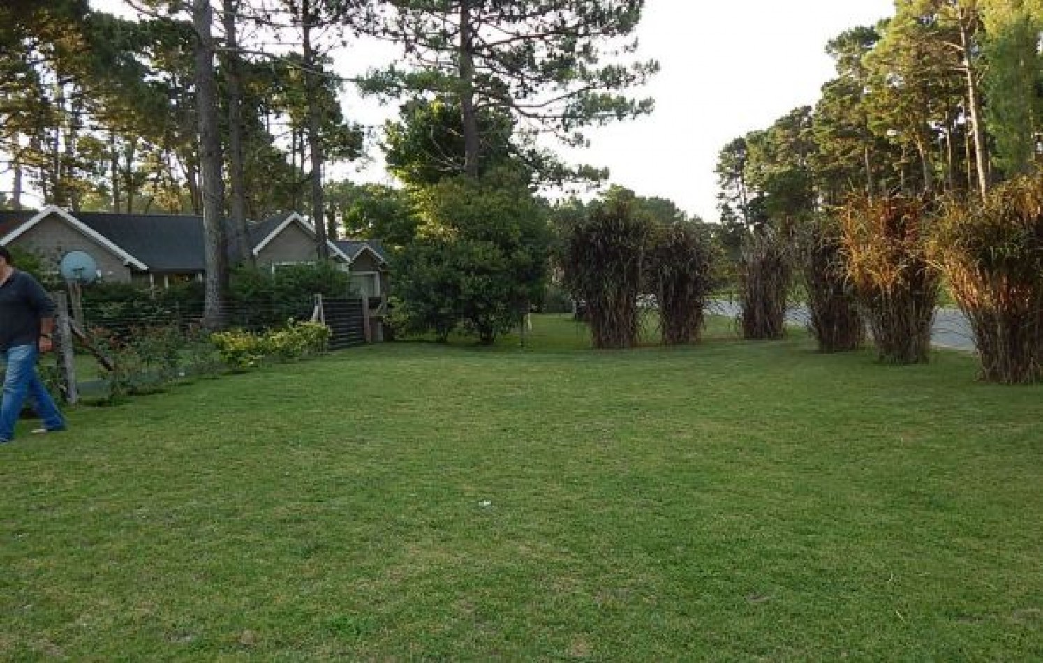 CASA AVENIDA DE LAS TRES CARABELAS Y DE LA DERIVA. CASA EN VENTA. 10 AMB., 4 DORM., 4 BANOS