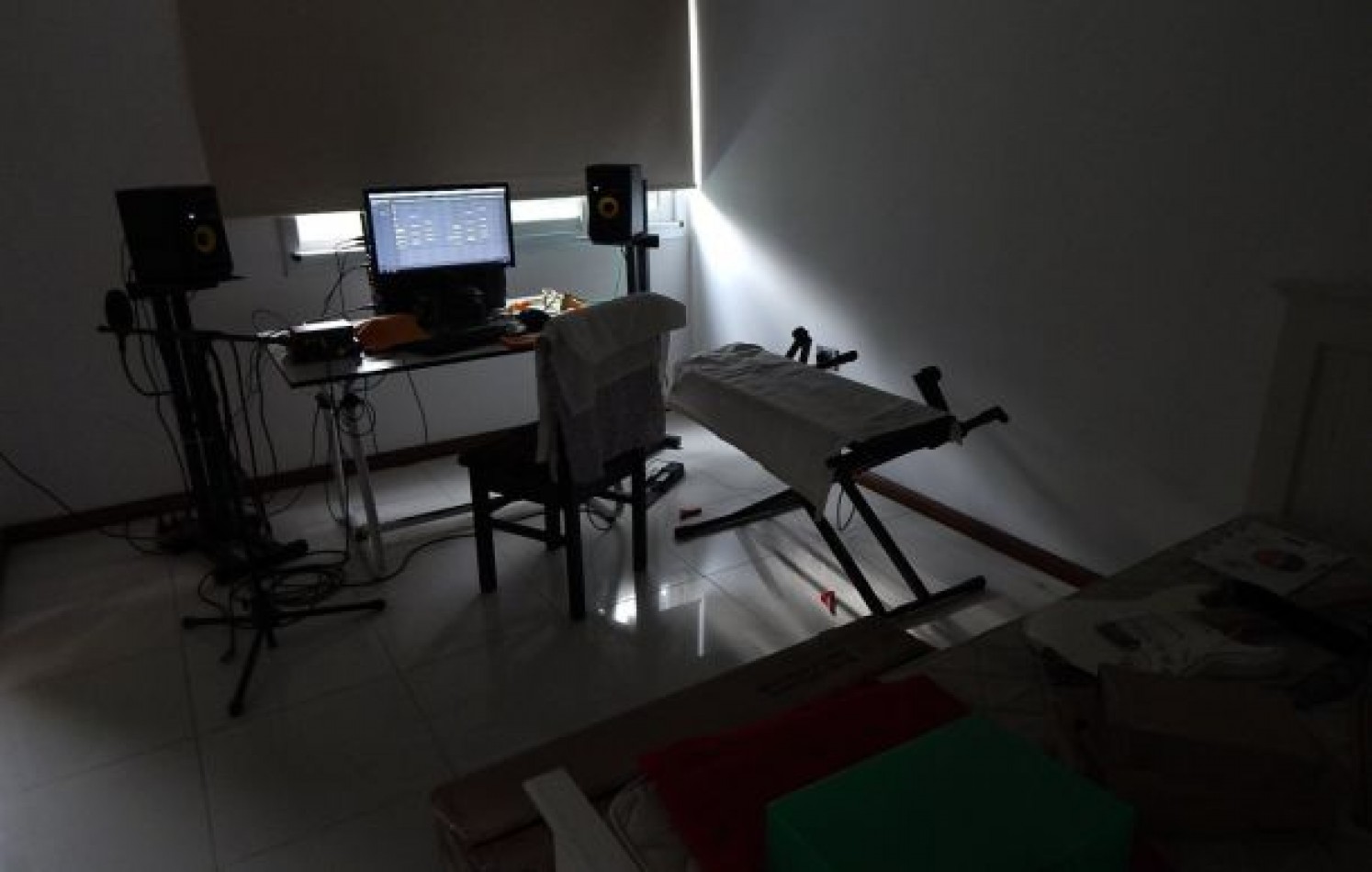 CASA AVENIDA DE LAS TRES CARABELAS Y DE LA DERIVA. CASA EN VENTA. 10 AMB., 4 DORM., 4 BANOS