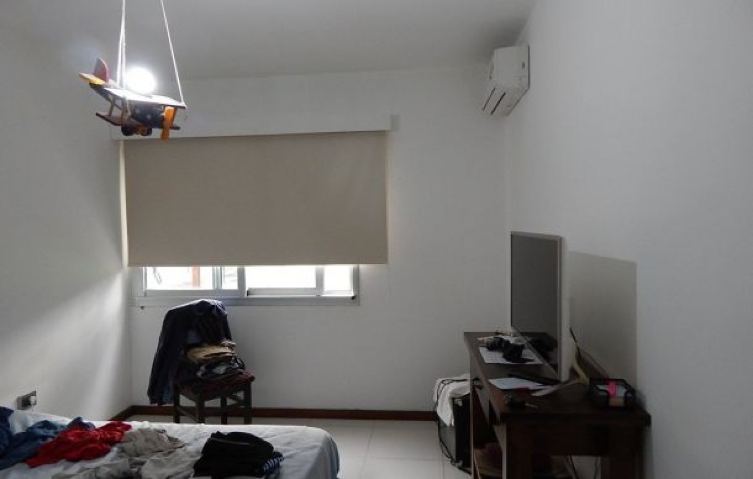 CASA AVENIDA DE LAS TRES CARABELAS Y DE LA DERIVA. CASA EN VENTA. 10 AMB., 4 DORM., 4 BANOS