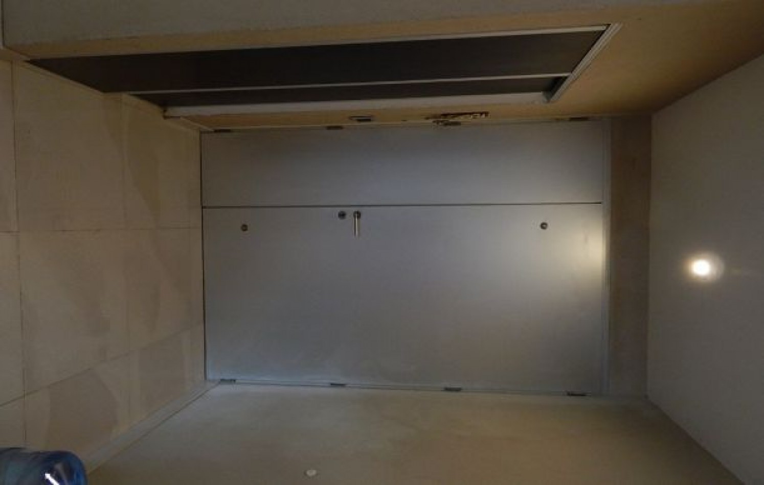 CASA AVENIDA DE LAS TRES CARABELAS Y DE LA DERIVA. CASA EN VENTA. 10 AMB., 4 DORM., 4 BANOS