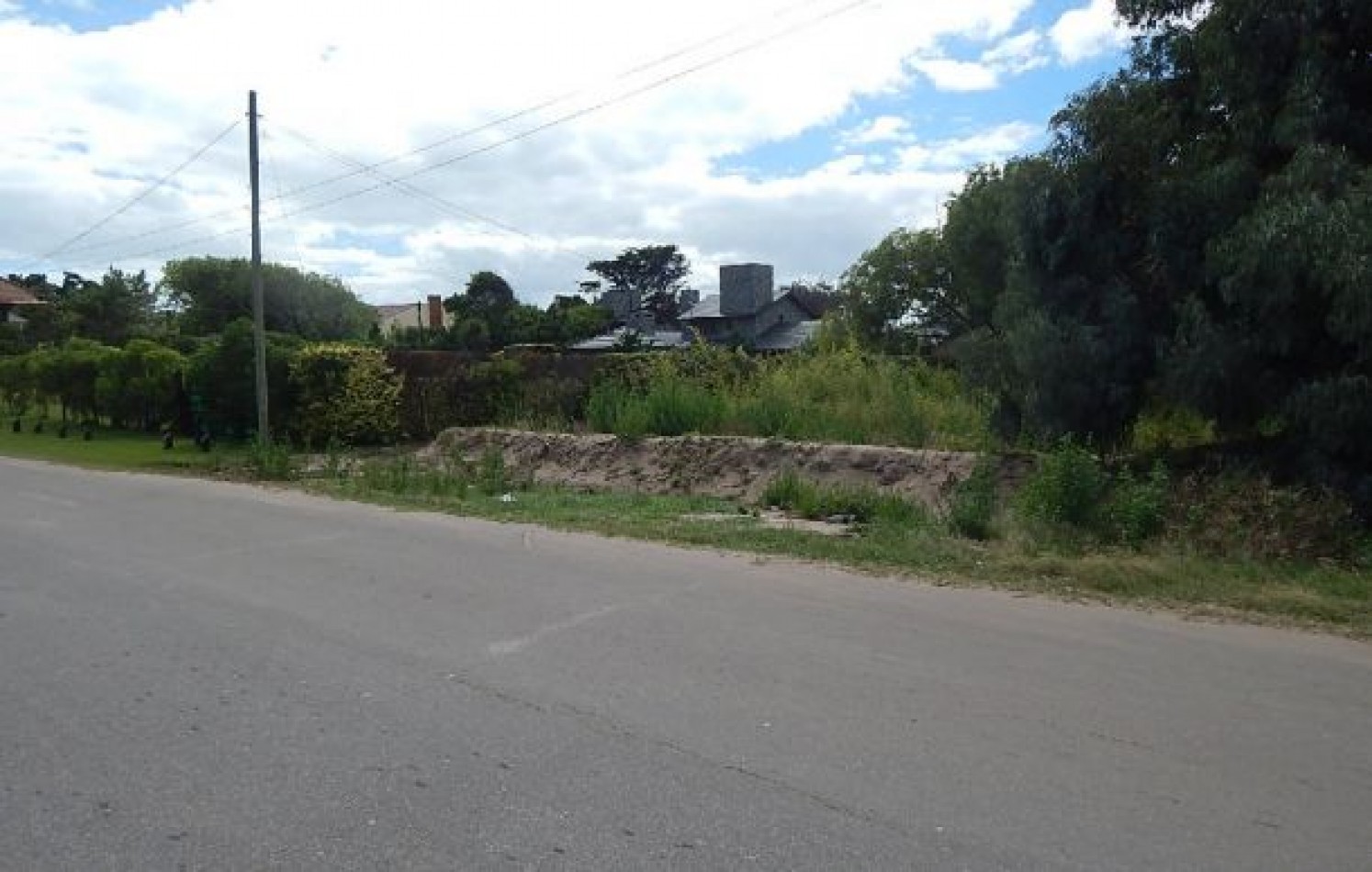 UNICO LOTE DE TERRENO, ZONA IGLESIA, 22 X 33 MTS, 726 M2.. LOTE EN VENTA.