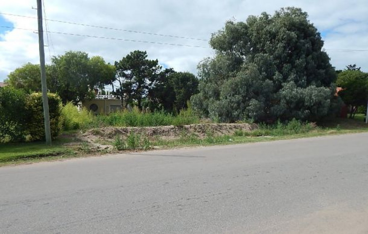 UNICO LOTE DE TERRENO, ZONA IGLESIA, 22 X 33 MTS, 726 M2.. LOTE EN VENTA.