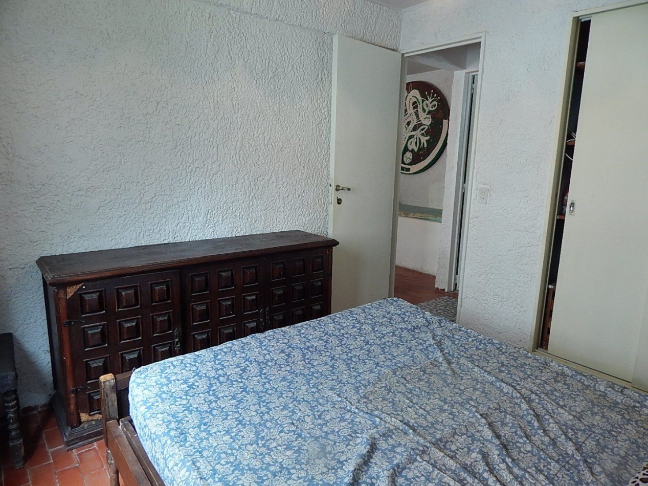 DEPARTAMENTO DOS AMBIENTES A DOS CUADRAS DE LA PLAYA. DEPARTAMENTO EN VENTA.