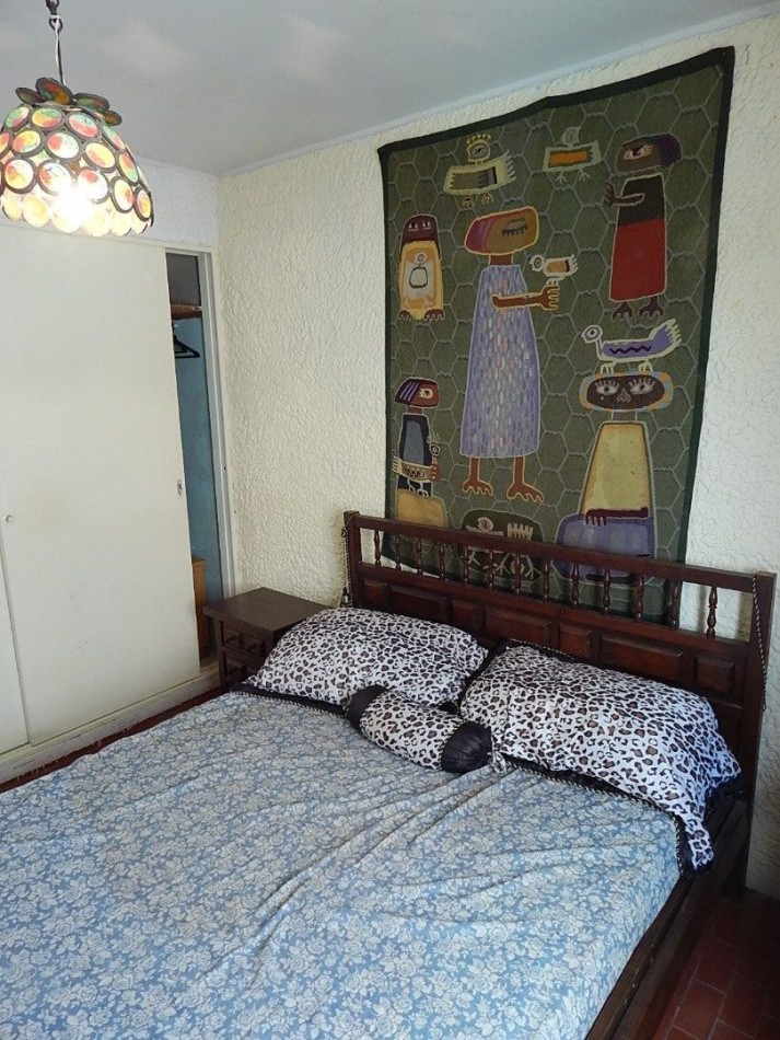 DEPARTAMENTO DOS AMBIENTES A DOS CUADRAS DE LA PLAYA. DEPARTAMENTO EN VENTA.