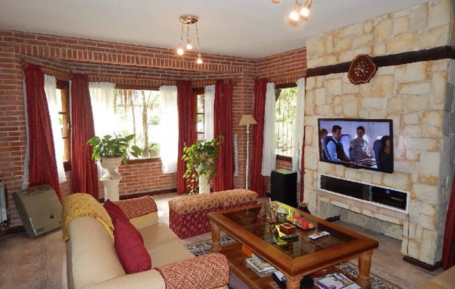 ESTUPENDO CHALET ESTILO CLASICO PINAMARENSE . CHALET EN VENTA.