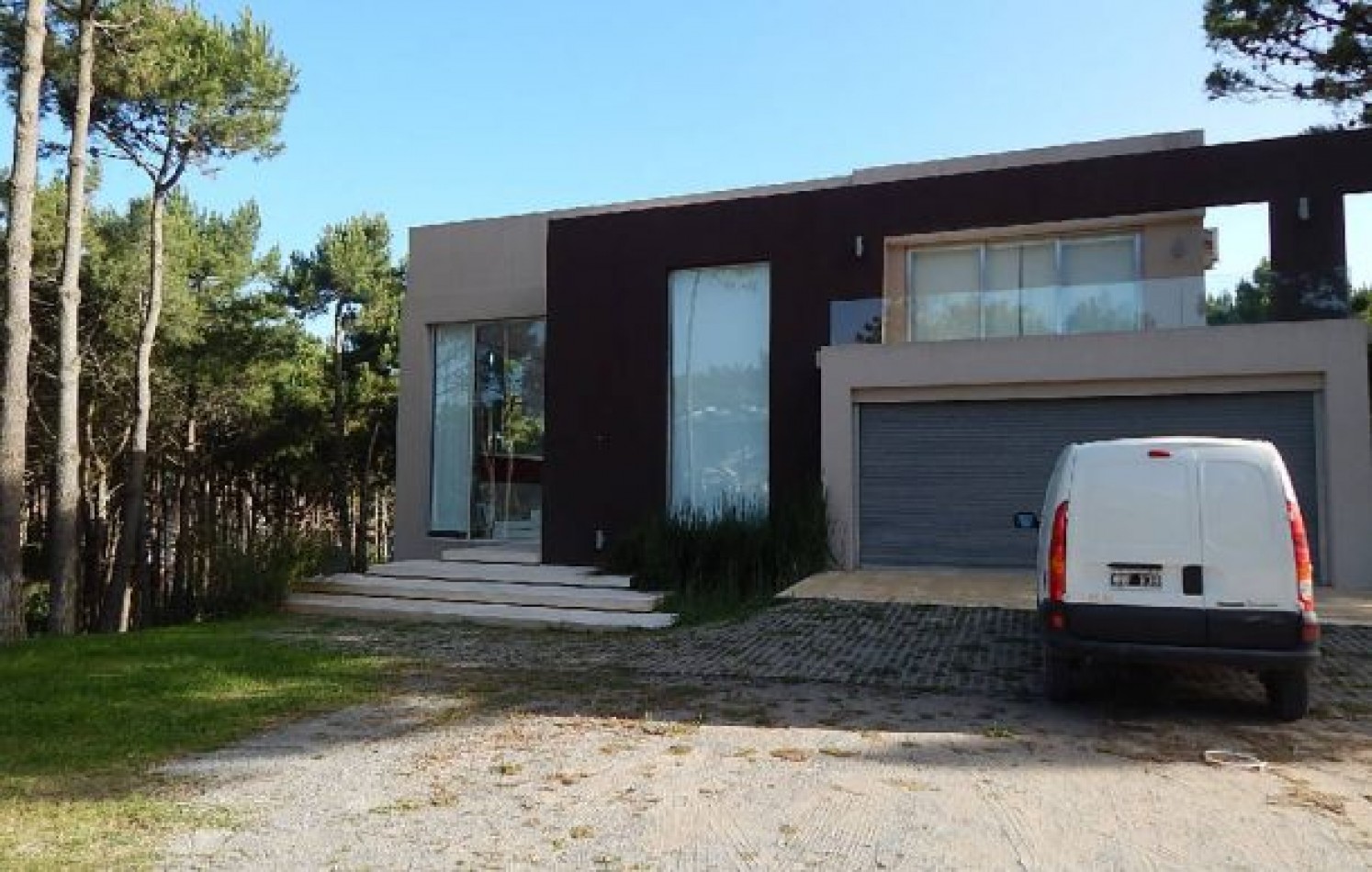MAGNIFICA CASA MINIMALISTA EN PINAMAR NORTE. CASA EN VENTA