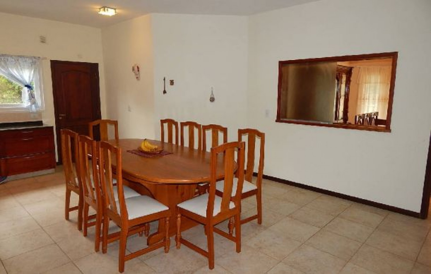 CHALET EN CARILO CALLE PINZON, ENTRE PARAISO Y SEQUOIA. CHALET EN VENTA
