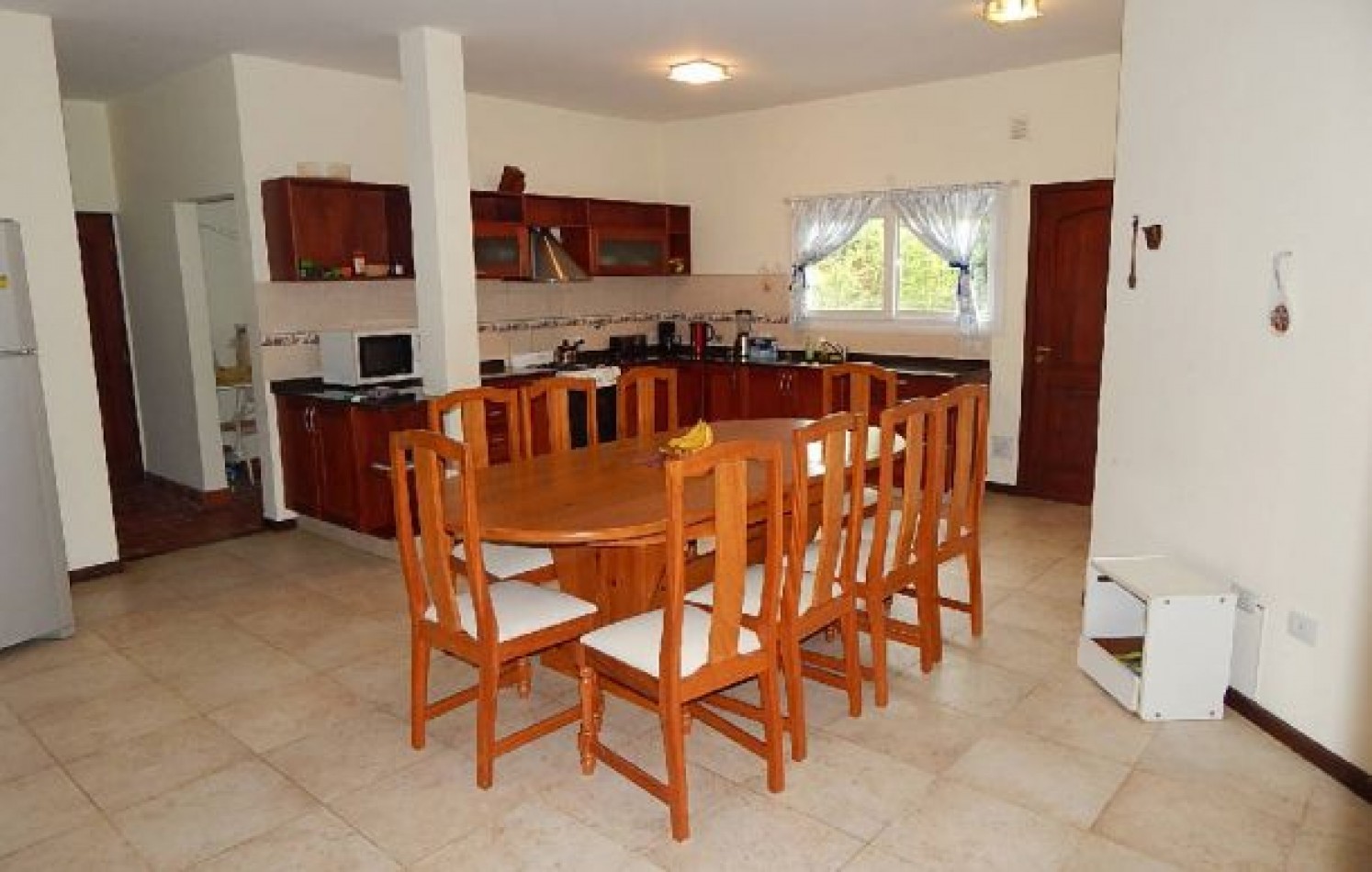 CHALET EN CARILO CALLE PINZON, ENTRE PARAISO Y SEQUOIA. CHALET EN VENTA