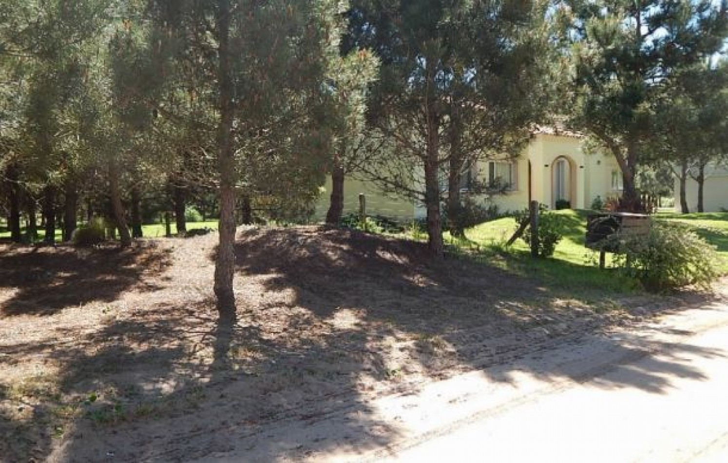 EXCEPCIONAL LOTE EN LA HERRADURA SOBRE LA CANCHA DE POLO. LOTE EN VENTA.