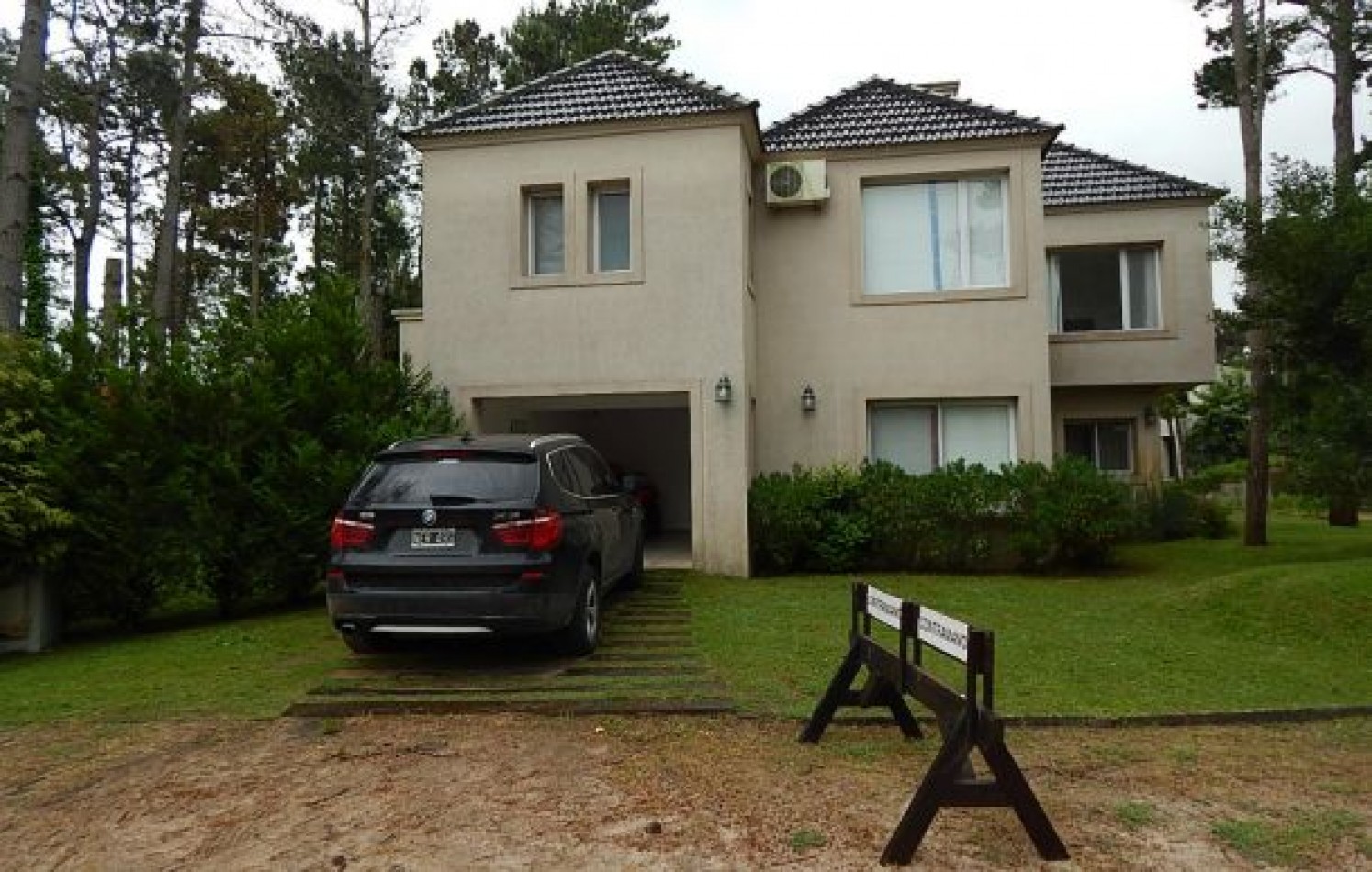 IMPORTANTE CASA EN ALQUILER. BARRIO CERRADO EN ALQ X TEMP