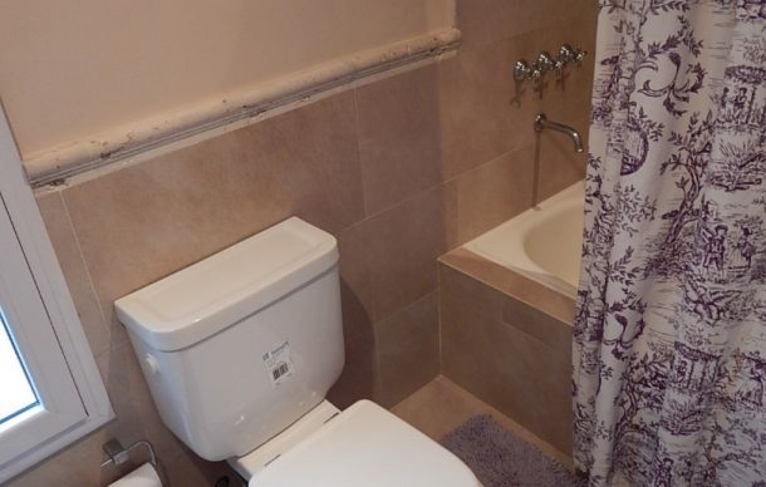 IMPORTANTE CASA EN ALQUILER. BARRIO CERRADO EN ALQ X TEMP