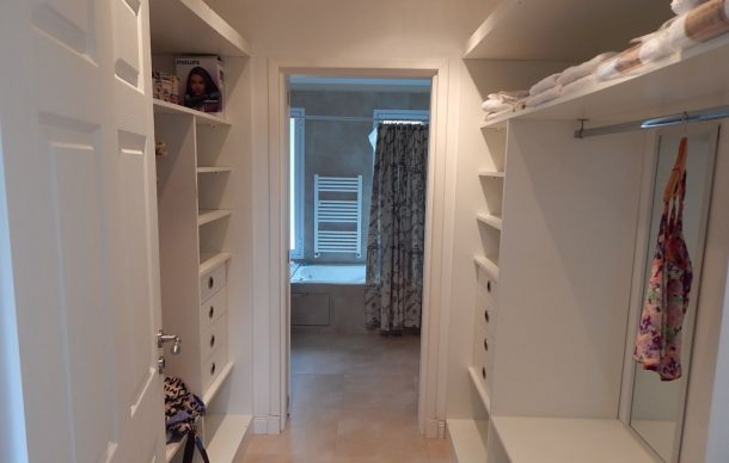 IMPORTANTE CASA EN ALQUILER. BARRIO CERRADO EN ALQ X TEMP