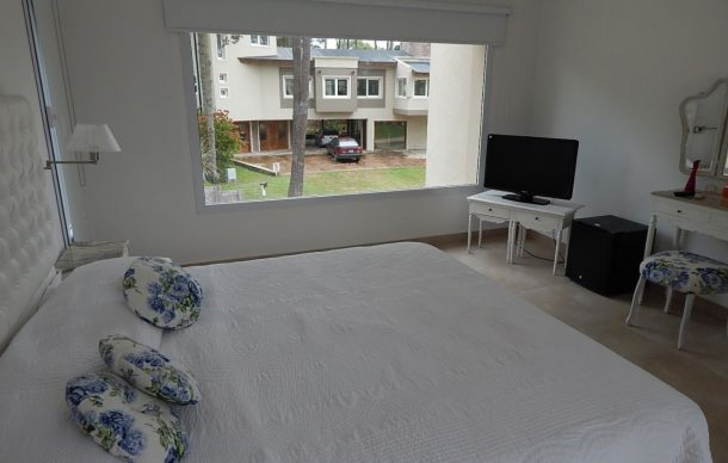 IMPORTANTE CASA EN ALQUILER. BARRIO CERRADO EN ALQ X TEMP