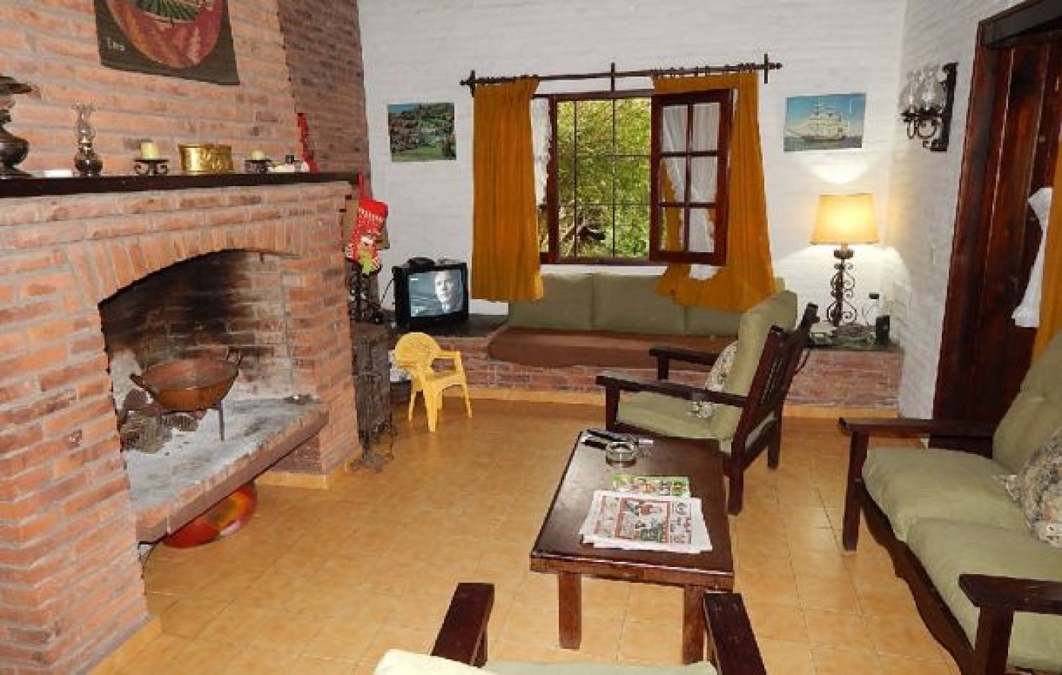 EXCELENTE CHALET TRADICIONAL, AV ENRIQUE SHAW Y DEL ESPARTILLO. CHALET EN ALQ X TEMP. 