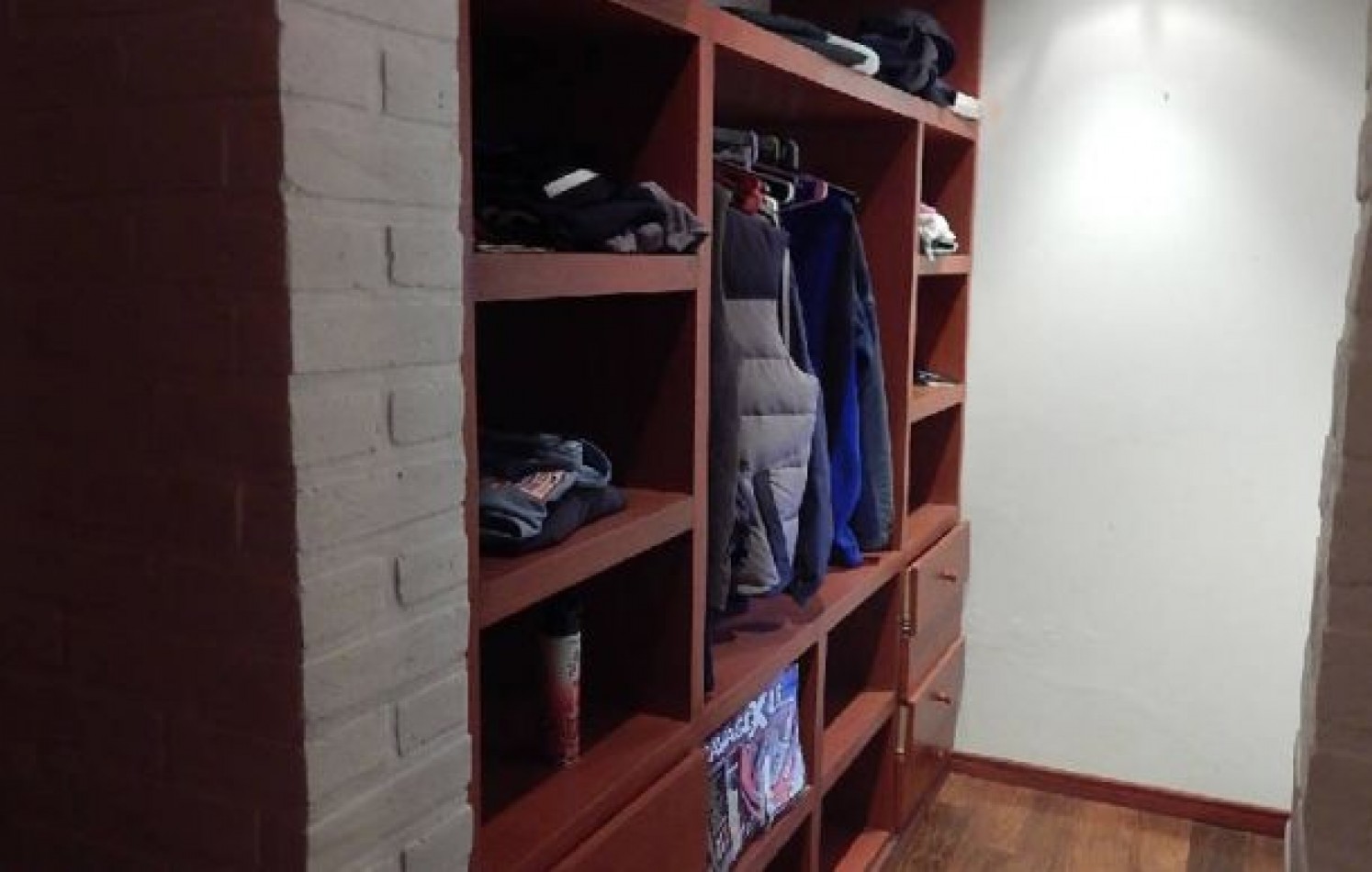 EXCEPCIONAL CASA EN ZONA IGLESIA NTRA. SRA. DE LA PAZ, DE LAS BURRIQUETAS 884, ENTRE TIBURON Y DE LAS ARTES. CASA EN ALQ X TEMP.