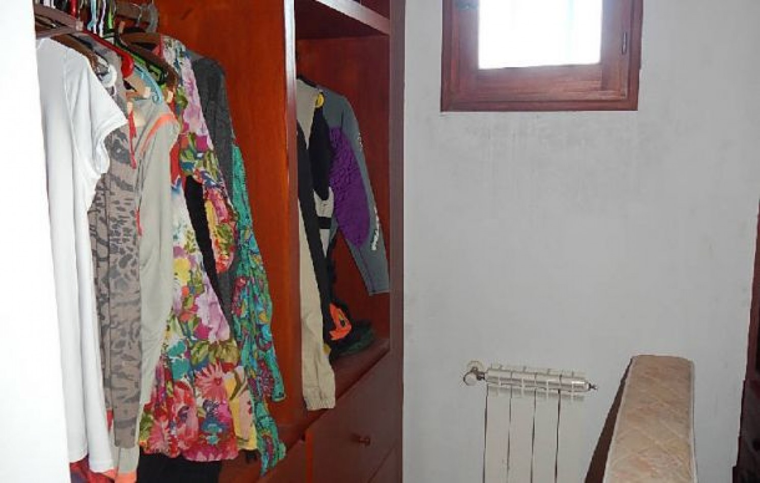 EXCEPCIONAL CASA EN ZONA IGLESIA NTRA. SRA. DE LA PAZ, DE LAS BURRIQUETAS 884, ENTRE TIBURON Y DE LAS ARTES. CASA EN ALQ X TEMP.