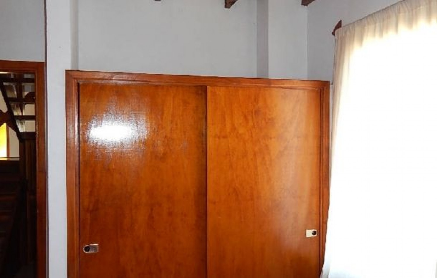 CHALET EN ZONA ALAMOS AV. ENRIQUE SHAW Y DE LAS GARZAS . CHALET EN ALQ X TEMP.