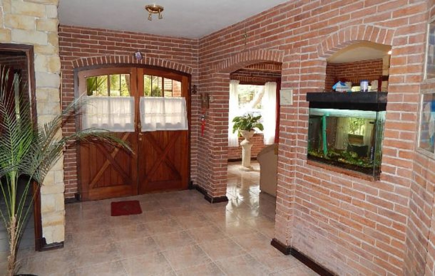 ESTUPENDO CHALET ESTILO CLASICO PINAMARENSE. CHALET EN ALQ X TEMP