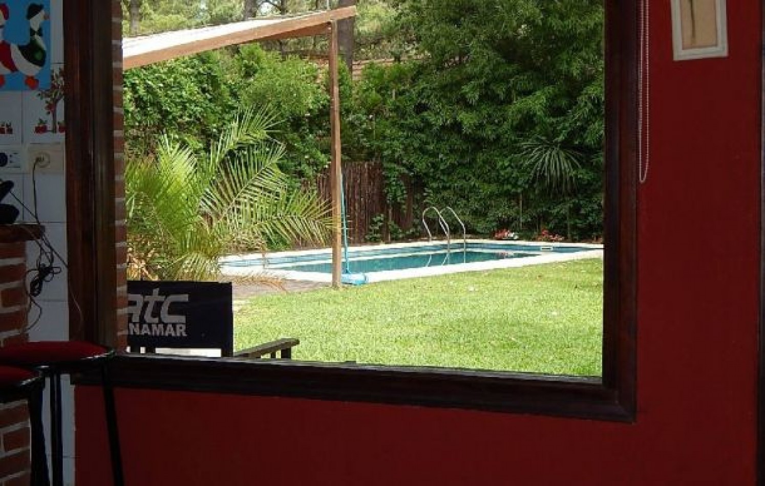 ESTUPENDO CHALET ESTILO CLASICO PINAMARENSE. CHALET EN ALQ X TEMP