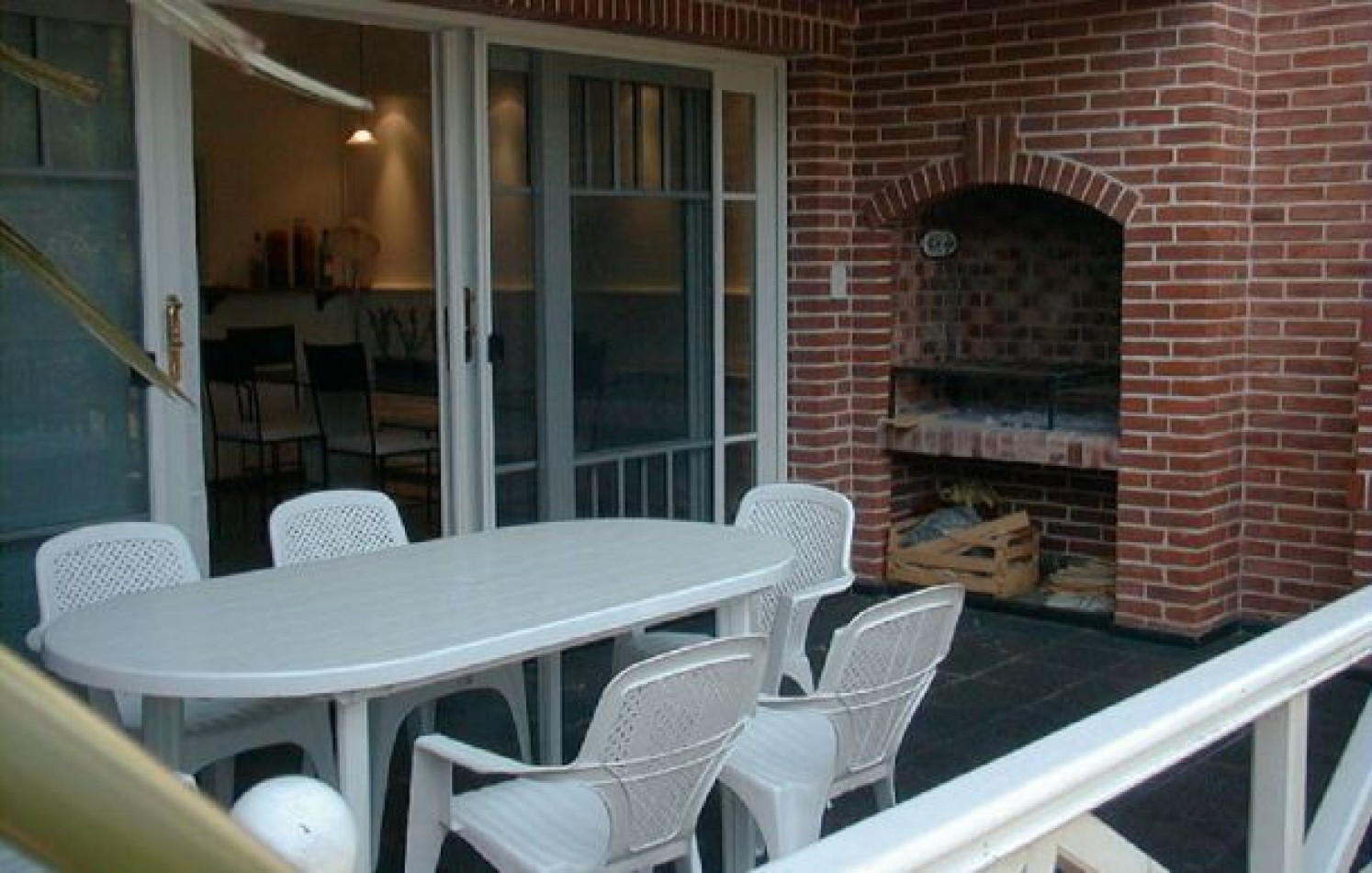 DEPARTAMENTO EN TERRAZAS AL GOLF. BARRIO CERRADO EN ALQ X TEMP.