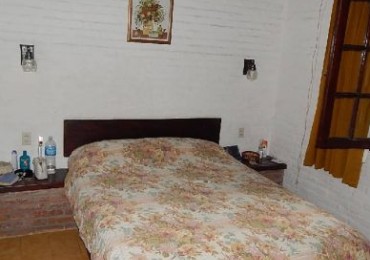 EXCELENTE CHALET TRADICIONAL, AV ENRIQUE SHAW Y DEL ESPARTILLO. CHALET EN ALQ X TEMP. 